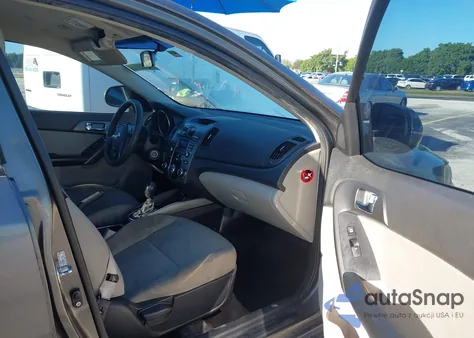 2013 Kia Forte Ex из США, поврежденный, VIN KNAFU4A28D5705401